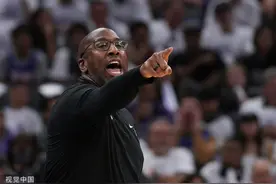 纵观季后赛｜一块“面包”，拯救了全NBA最烂的队图片