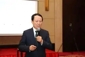 “家校关系”只是保持家校联系吗？不！名校长告诉你“家校关系”应该什么样图片