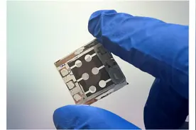 钙钛矿光伏电池离商业化又近一步！新工艺“一步到位”生产 简单高效图片