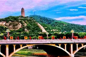 延安——新中国的摇篮图片