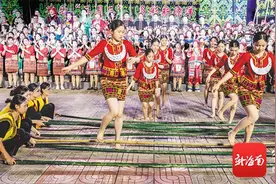 海南各市县庆祝2023年海南黎族苗族传统节日“三月三”图片