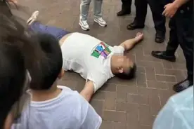 永久禁止入园！这些行为都会被迪士尼等大型游乐园列入“黑名单”图片