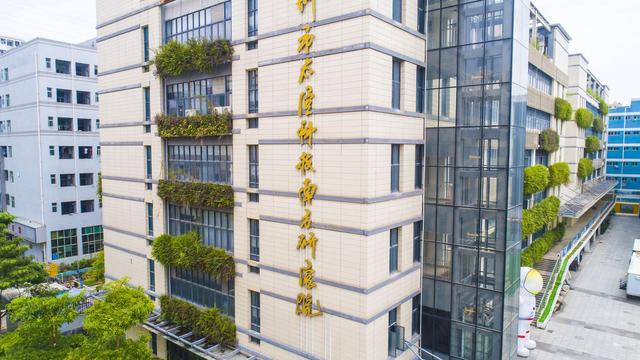 深圳龙岗坪地镇邮编是多少急（打卡去深圳龙岗这个地方入选深圳工业旅游示范路线）