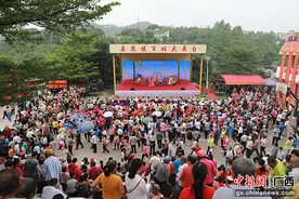 广西容县欢度“三月三” 传递民族情共唱侨乡美图片