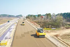 红安加速融入武汉1小时都市圈图片