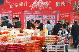 消费有活力 文旅添动力 新疆服务业奏响“春之声”图片