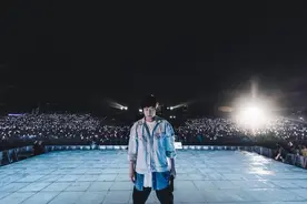 五月天香港会歌迷 “安可”持续半小时图片