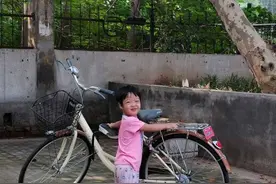 青未了|愿为一把伞图片