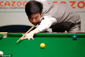 黑马之旅继续！20岁小将斯佳辉晋级斯诺克世锦赛八强图片