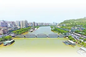 【陇原印记】“天下黄河第一桥”——兰州黄河铁桥图片