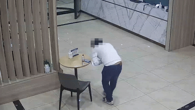 救命！救命！救命！“我不行了，胸口好痛……”图片