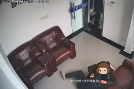 泪目！失联七年的儿子被找到图片