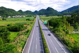 五一假期将至，二广高速出行指引请查收→图片