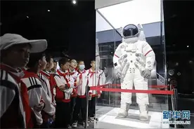 可沉浸式体验航天“追星”！昆明航天科普馆开馆，位置在→图片