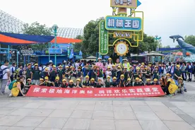 行走中的课堂 新华小学开展沉浸式研学活动图片