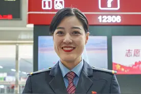 湖北武陵山腹地的铁路小站，土家姑娘反哺家乡图片