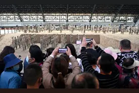 民宿毁约、酒店涨价，五一出行成本飙升，消费者权益如何保障图片