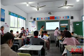 因支教而结情缘——常德教师远赴石门山区小学送教图片
