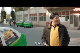 秦昊变身油腻彪哥，朱一龙也能演痞汉，颠覆形象戏路宽图片