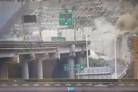注意！汶马高速出现落石 相关路段交通管制图片