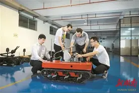 “四敢”看湘潭·地方敢闯丨湘潭高新区机器人产业园：项目建设奏响“春天奋进曲”图片