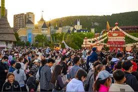 五一假期首日：多景点单日门票售罄，长三角铁路客流创新高图片