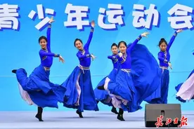 2023年武汉市青少年运动会开幕了图片