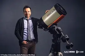 史上最强最亮宇宙爆炸：超大黑洞“恐怖芭比”正撕裂巨大恒星图片