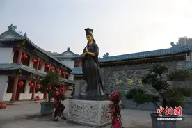 两岸妈祖信众共同祝祷 深圳南山“穿越”600年再现“辞沙”大典图片