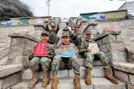 父子接力守岛，今年“五一”他为父母准备了“最美的礼物”图片