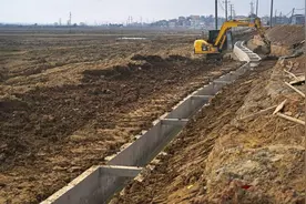 江西推进高标田建设 变“望天田”为“高产田”图片