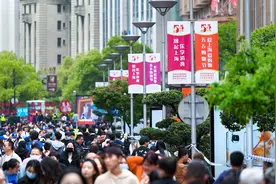 上海“五一”前两日游客超748万人次，来看热门景点游客数据图片