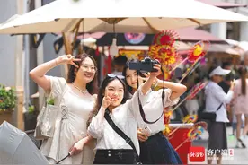 “五一”假期嗨游海口骑楼老街：老街“不老” 又趣又潮图片