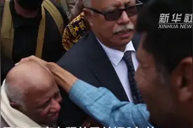 也门胡塞武装释放一名政府军高级指挥官图片