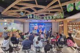 互联网如何改变明朝人生活？科幻小说《天启》给出它的答案图片