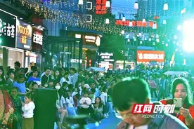 风情嫩溪垅   怀化又一夜市经济特色街区开市图片