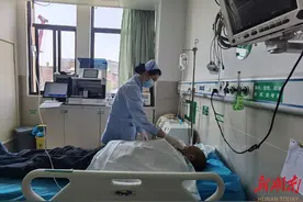 民生｜“五一”假期我在岗‖道县人民医院：坚守在“医”线的最美劳动者图片