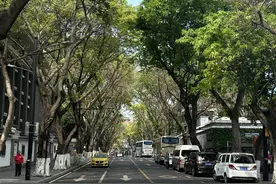 保通畅、护平安、强服务——重庆“城市守护者”的“五一”坚守故事图片