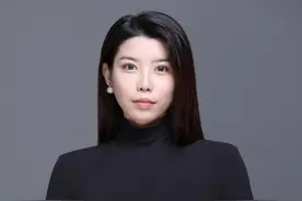 水下舞蹈女神何灏浩：发现新时代女性美，从拒绝标签化开始图片