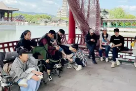 短视频里的小网红，他们真的快乐吗？图片