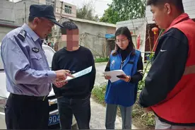 拒绝“飙车炸街”！温江区对812名摩托车车主逐一上门提醒图片