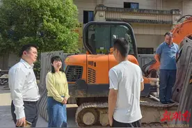湖南湘江新区梅溪湖街道：即诉即办，一条“热线工单”处理到位仅2小时图片