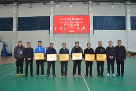 平顺县举办“庆五一 迎五四”干部职工运动会乒乓球比赛平顺农商银行斩获殊荣图片