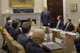 外媒：拜登出席与微软谷歌等美国4企业CEO的会议，讨论AI风险图片