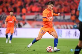 博主：山东泰山已与李源一、王大雷完成续约图片