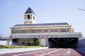 大连湾海底隧道建成通车图片
