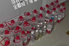 ​杭州一大学男生攒一学期空瓶子送宿管阿姨，随手拍的视频为何能上热搜图片