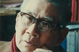 这颗小行星，以他的名字命名图片