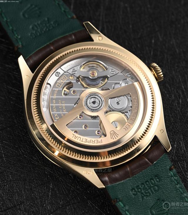 ����17������ʿ��һ������װ����������һ����������ʿ�ĵ��Σ�