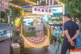 广州已建成35个流动商贩 临时疏导区和临时摆卖点图片